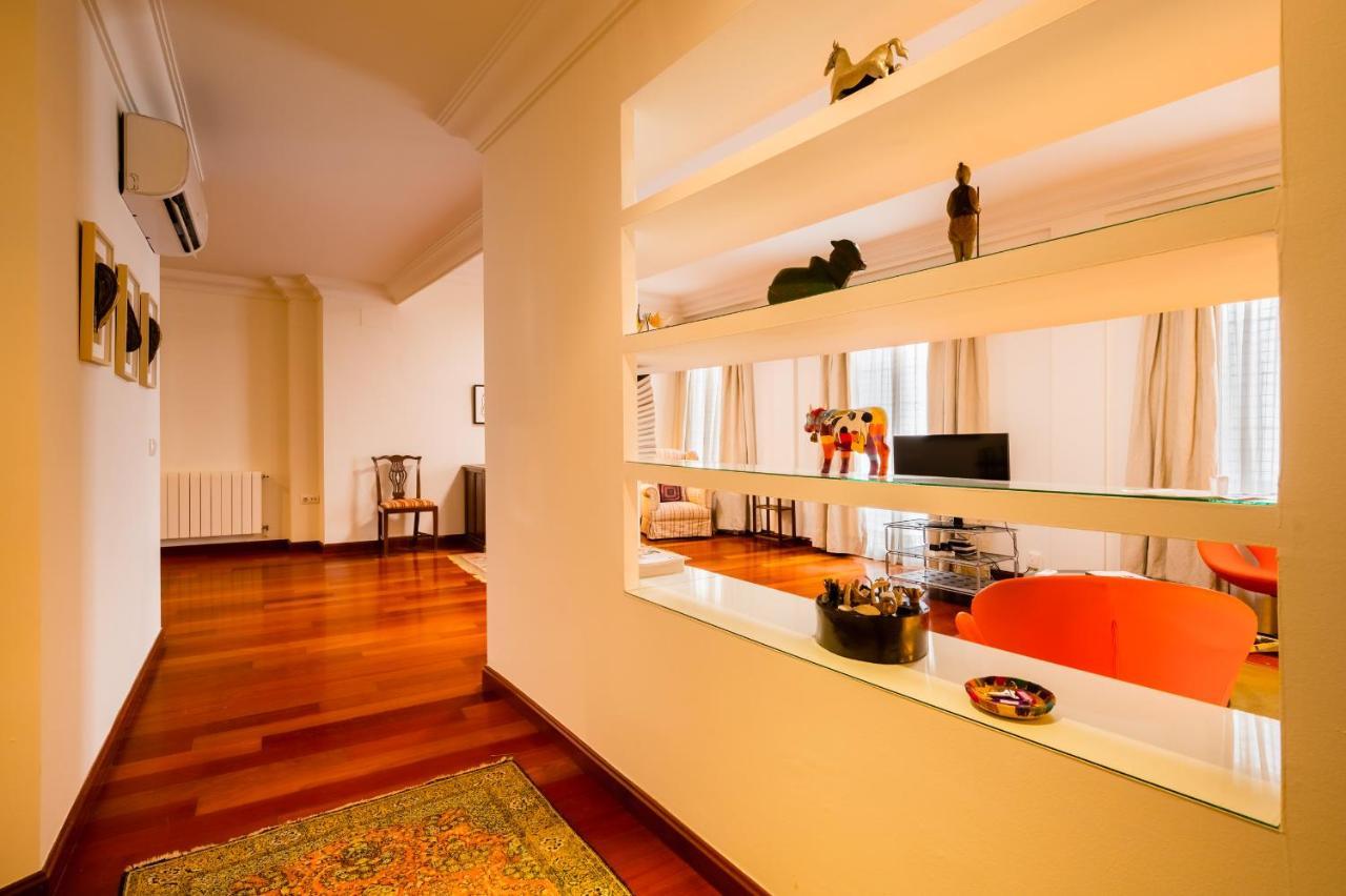 Amplio Y Luminoso-2D 2B-Triana Appartement Sevilla Buitenkant foto