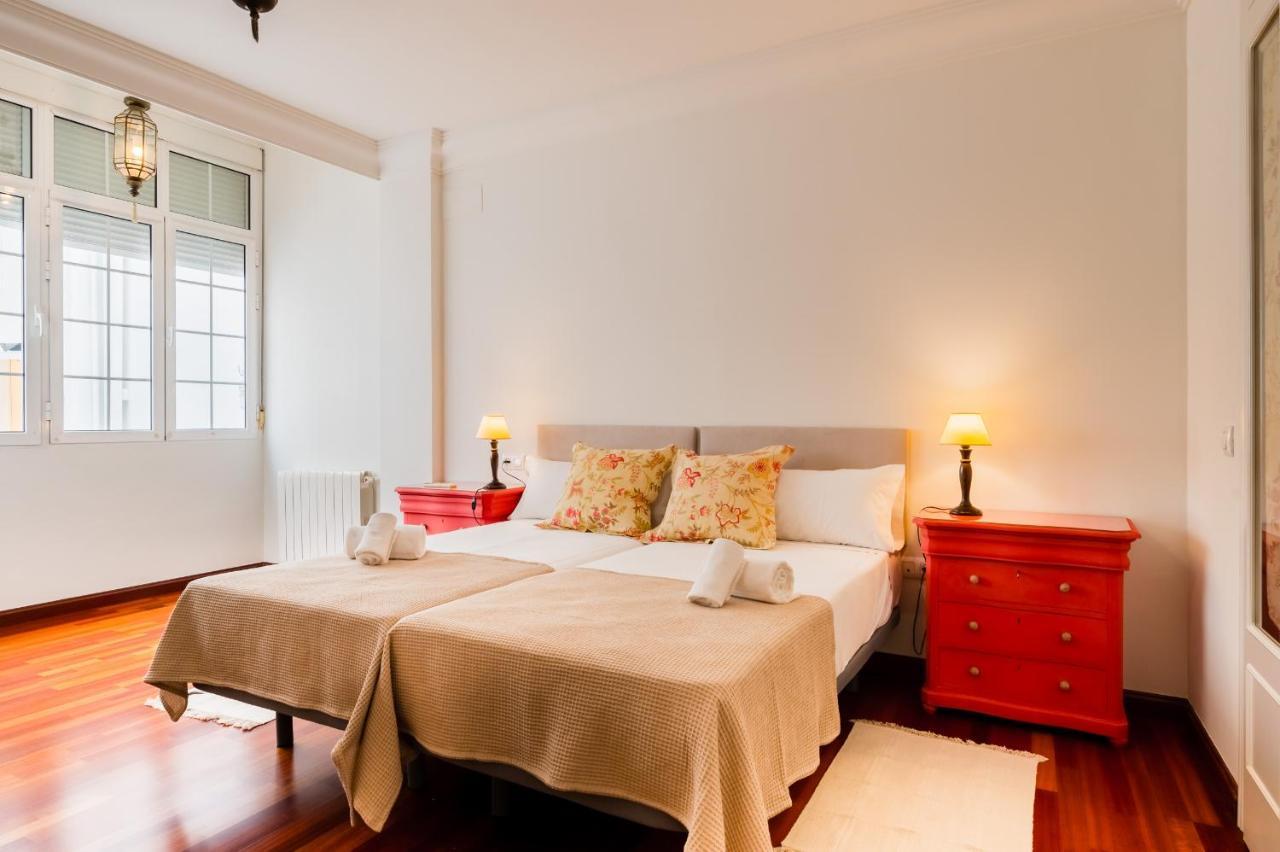Amplio Y Luminoso-2D 2B-Triana Appartement Sevilla Buitenkant foto