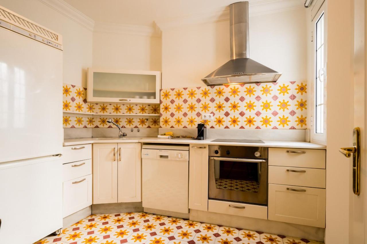Amplio Y Luminoso-2D 2B-Triana Appartement Sevilla Buitenkant foto